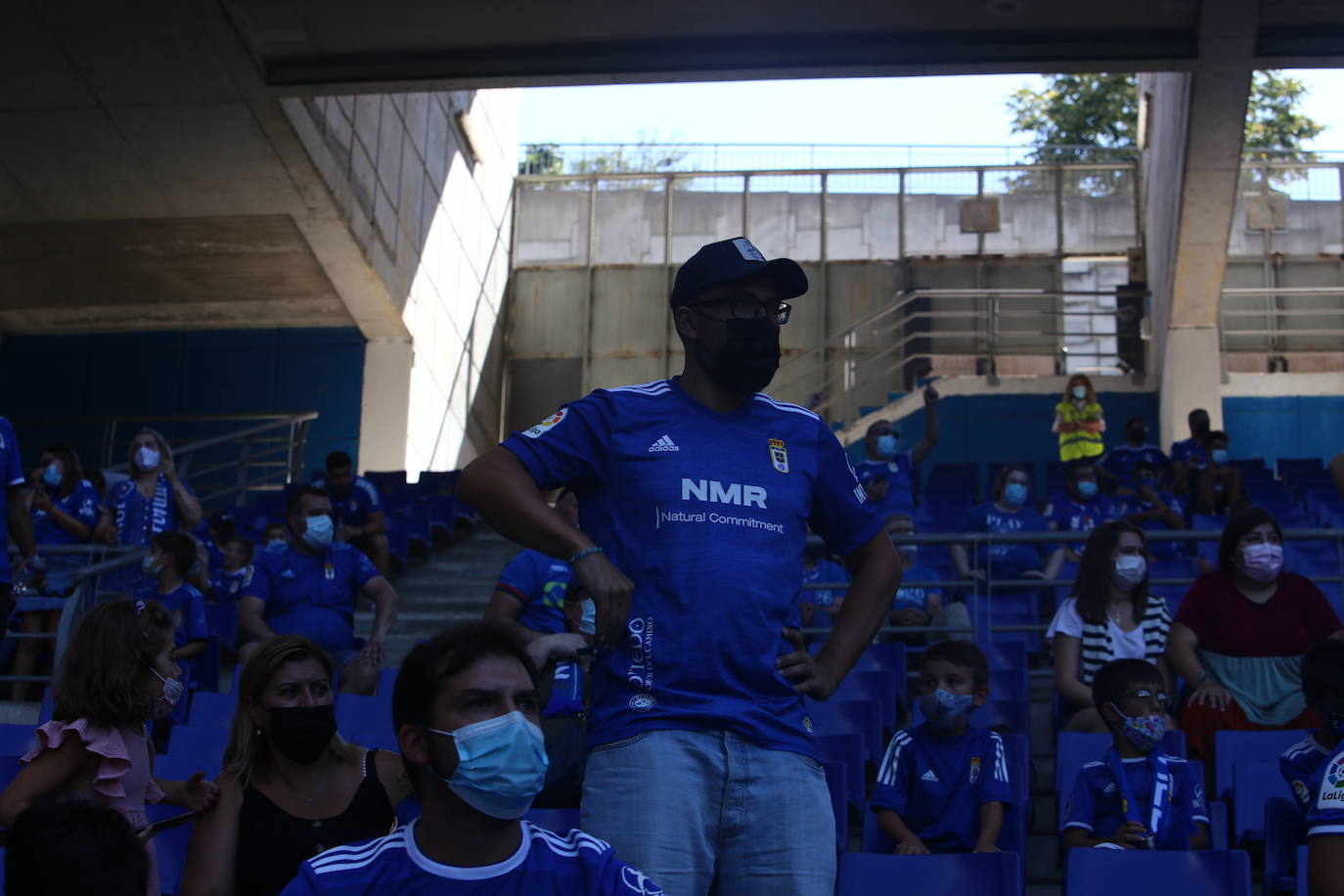 Fotos: ¿Estuviste en el Real Oviedo- Cartagena? ¡Búscate!