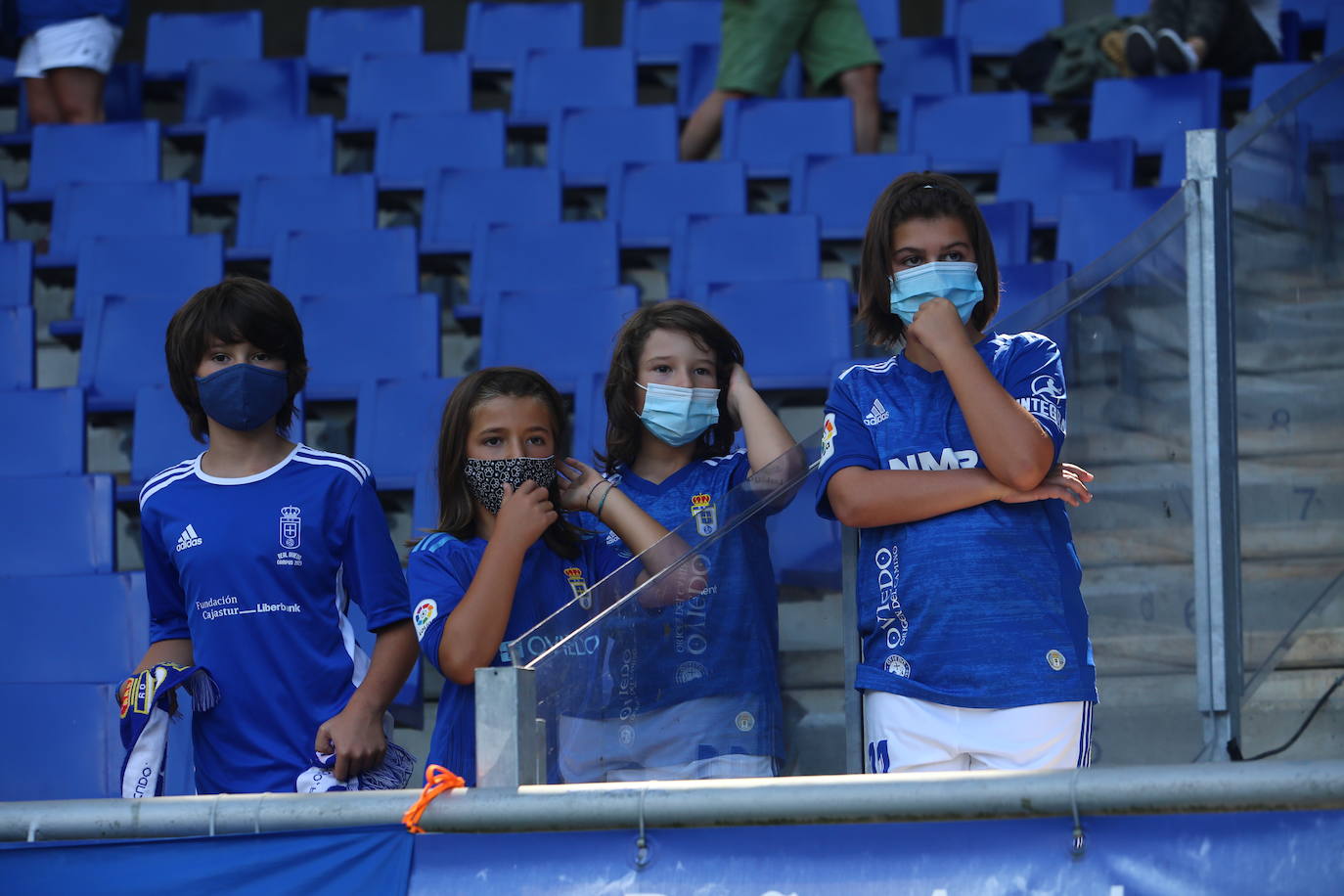 Fotos: ¿Estuviste en el Real Oviedo- Cartagena? ¡Búscate!