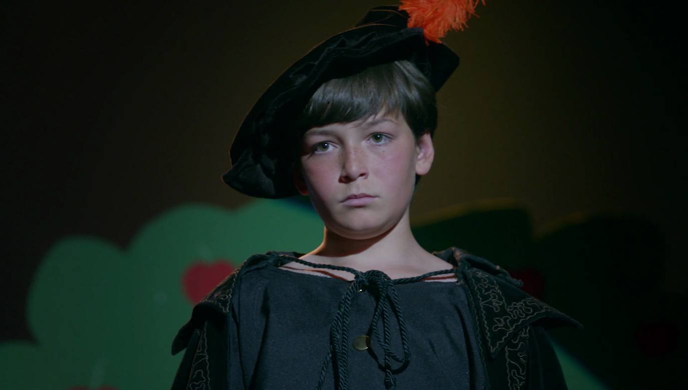 Oriol es el hijo de Inés, el primer nieto de Mercedes y Antonio