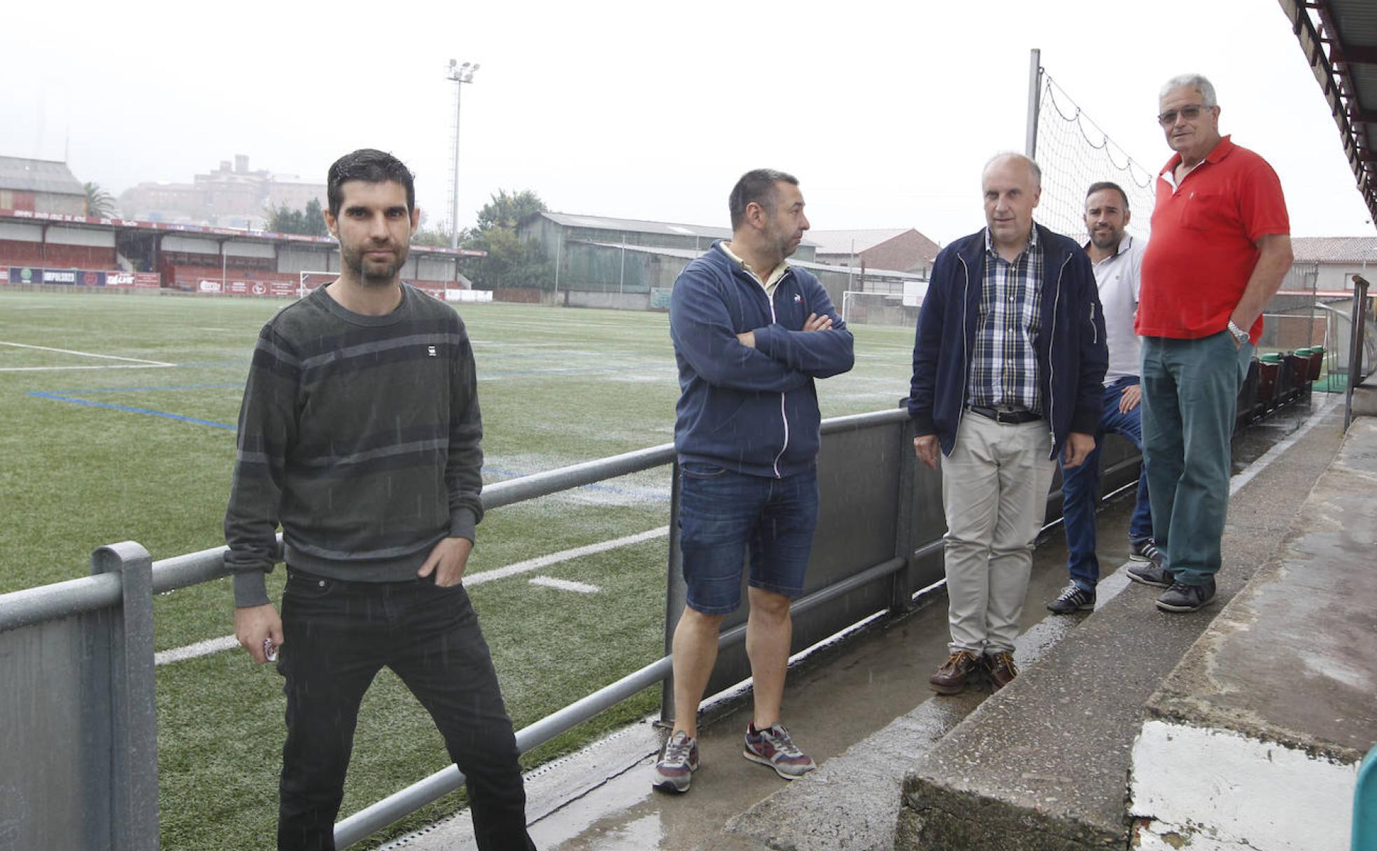 Diego Junquera, Eduardo Carbajal, Teodoro Minero, Rafael Menéndez y Aníbal Monteagudo