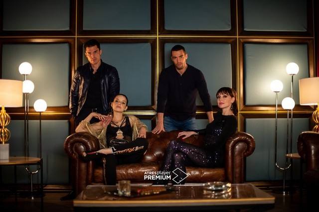 Nuevas imágenes promocionales de 'Toy Boy'.