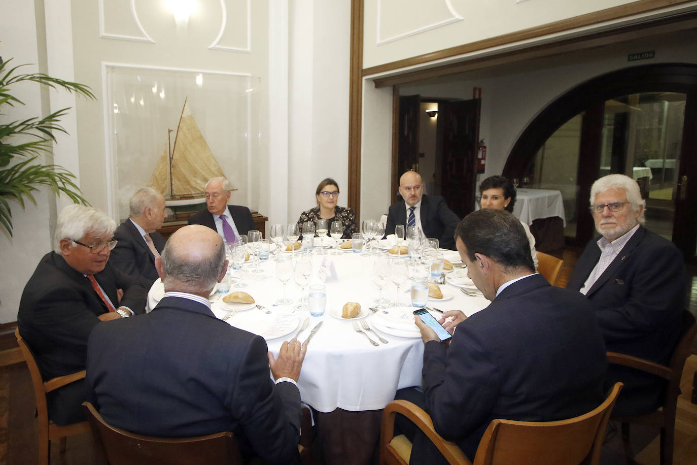 El vicepresidente de Valle, Ballina y Fernández recibió el Premio Álvarez Margaride por lograr mantener y diversificar la centenaria compañía 