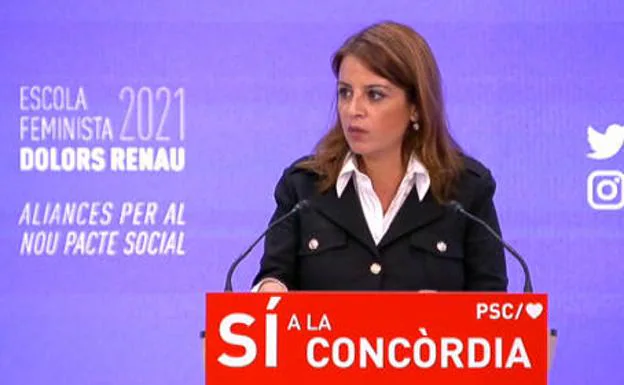 Adriana Lastra: «El PP de Casado es una amenaza para las mujeres»