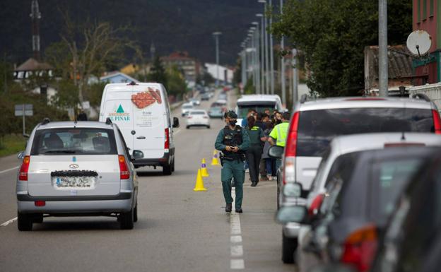 Atropellan y matan a un joven de 22 años en Llanera tras huir de la Policía en Gijón