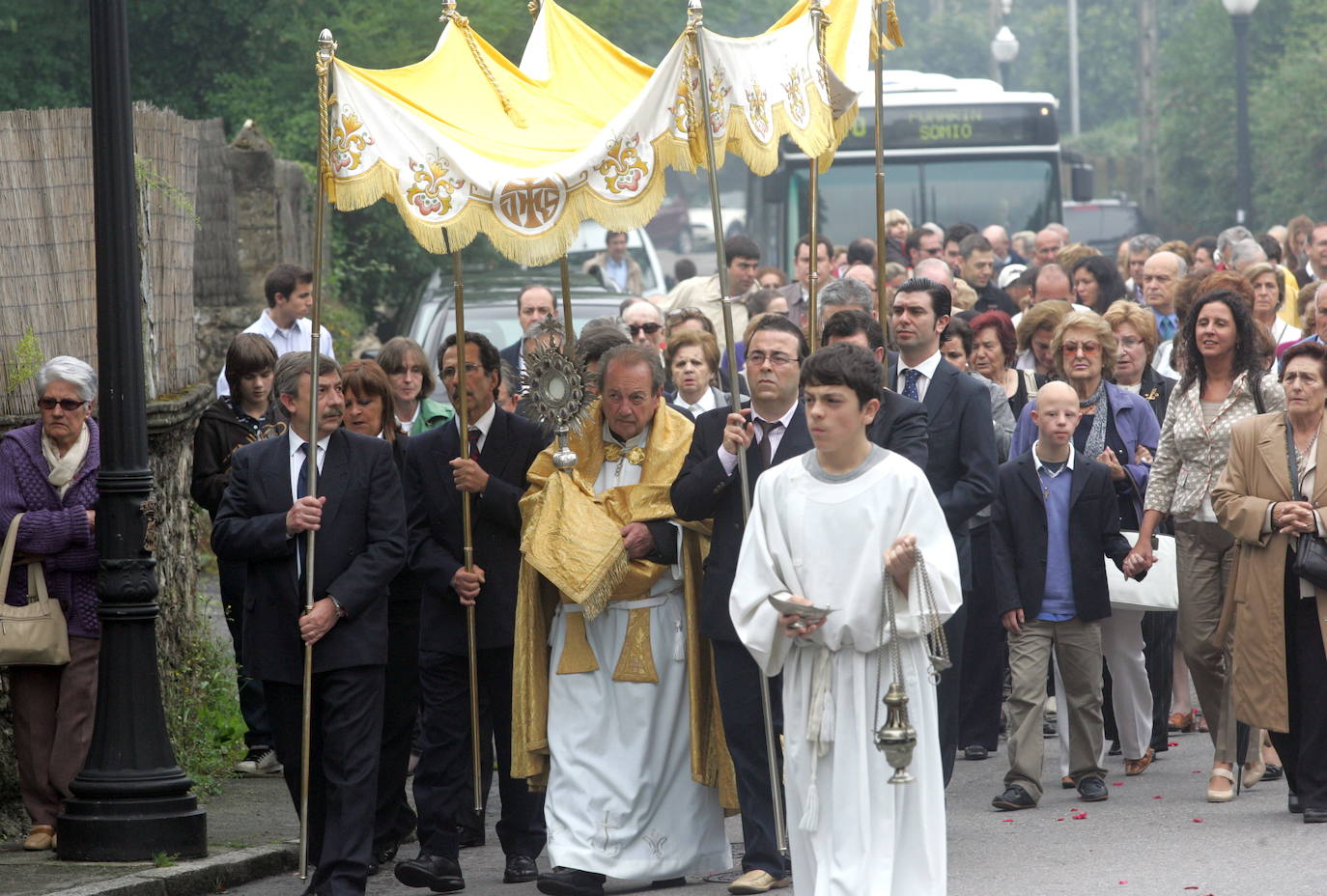 El que fuera párroco de la parroquia gijonesa durante 51 años ha fallecido a los 93 años en Tapia, a donde se había retirado en 2012.