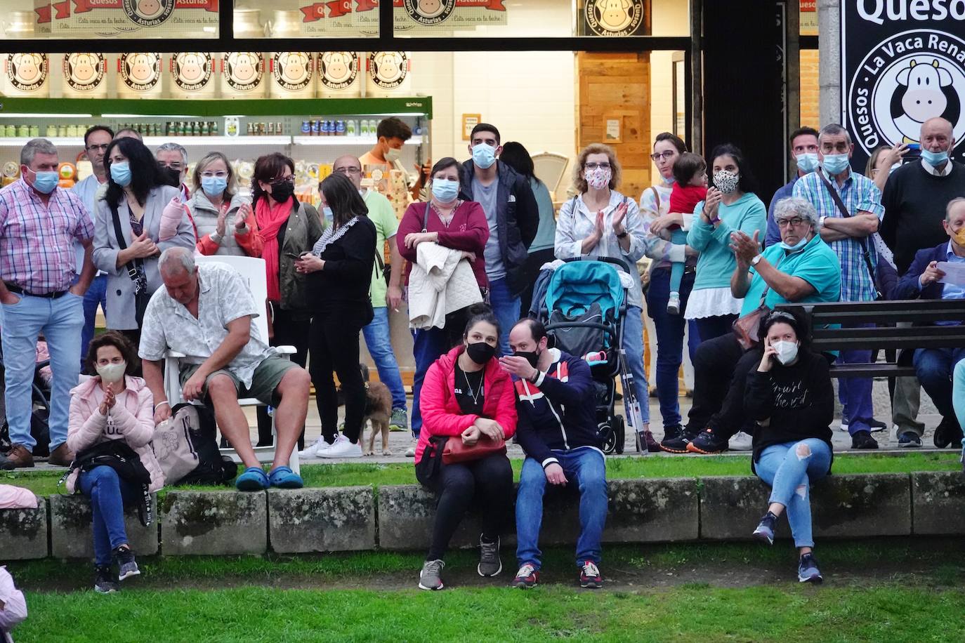 El Ayuntamiento de Cangas de Onís y la Consejería de Cultura decidieron poner así fin a un verano cargado de actividades culturales.