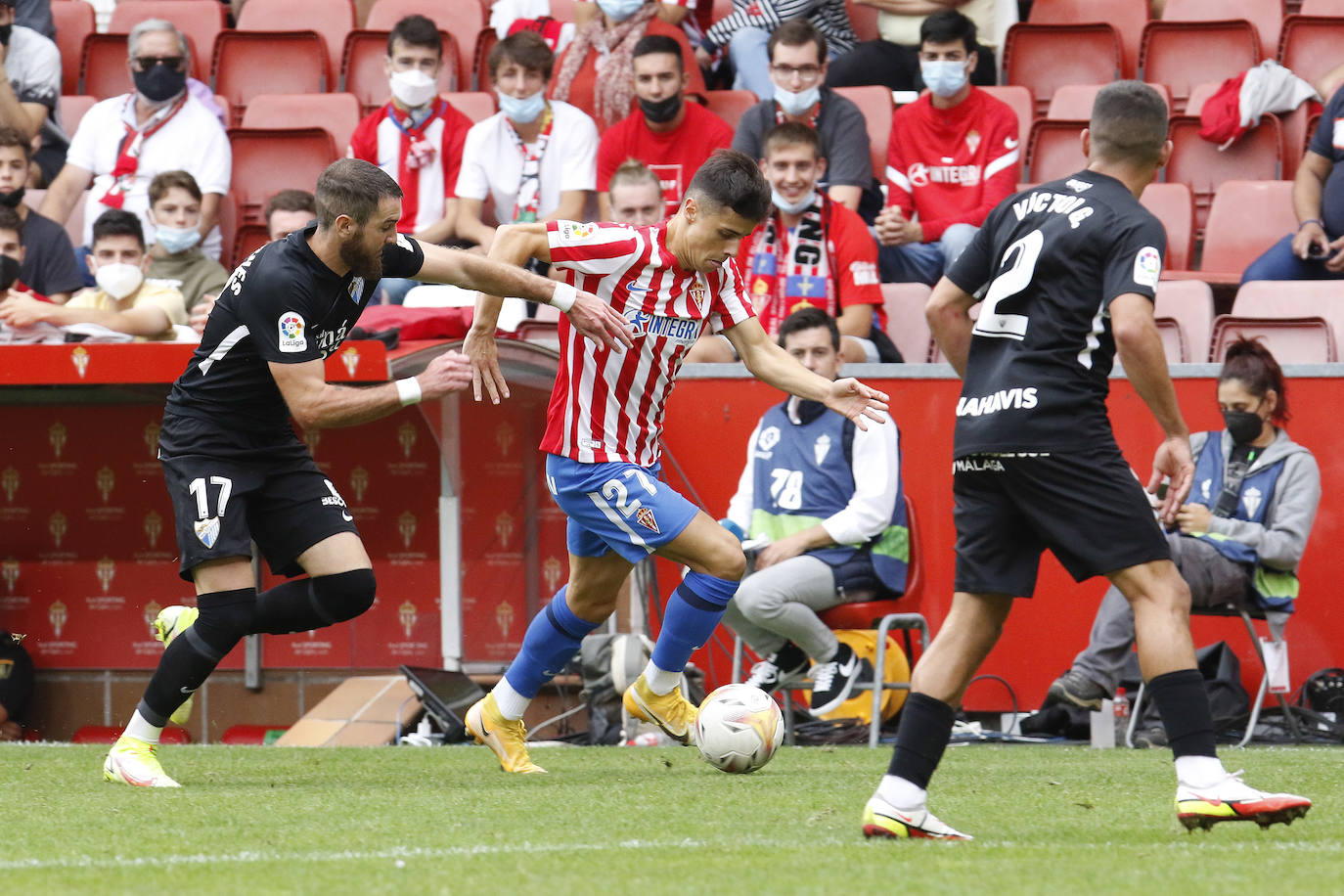 Fotos: Las mejores imágenes del Sporting - Málaga