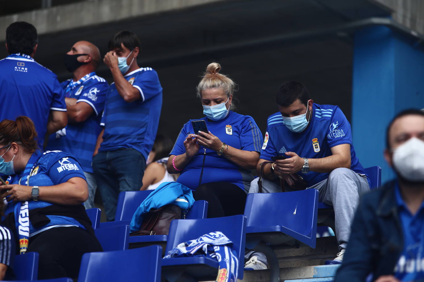 Fotos: ¿Estuviste en el Real Oviedo-Girona? ¡Búscate!