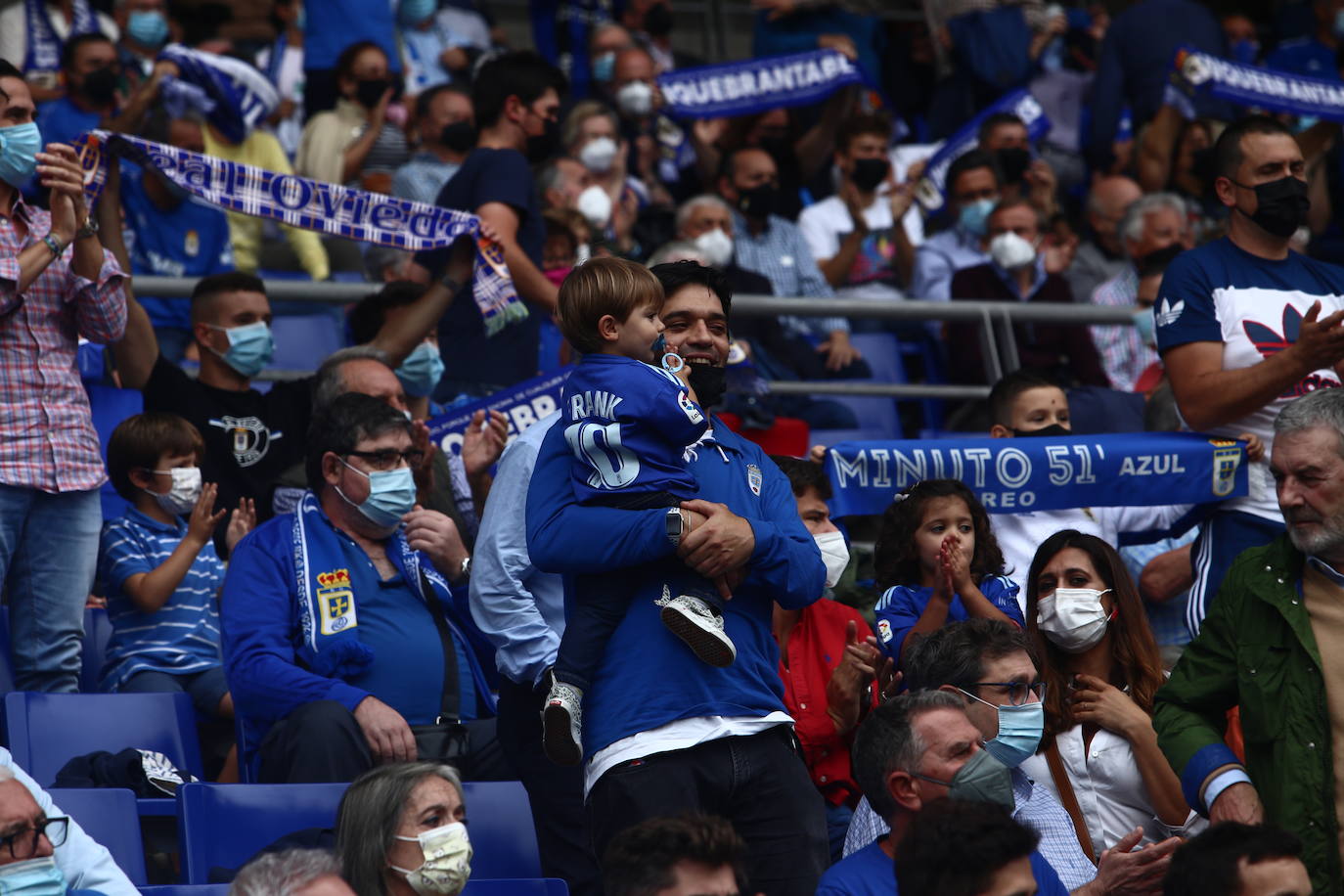 Fotos: ¿Estuviste en el Real Oviedo-Girona? ¡Búscate!