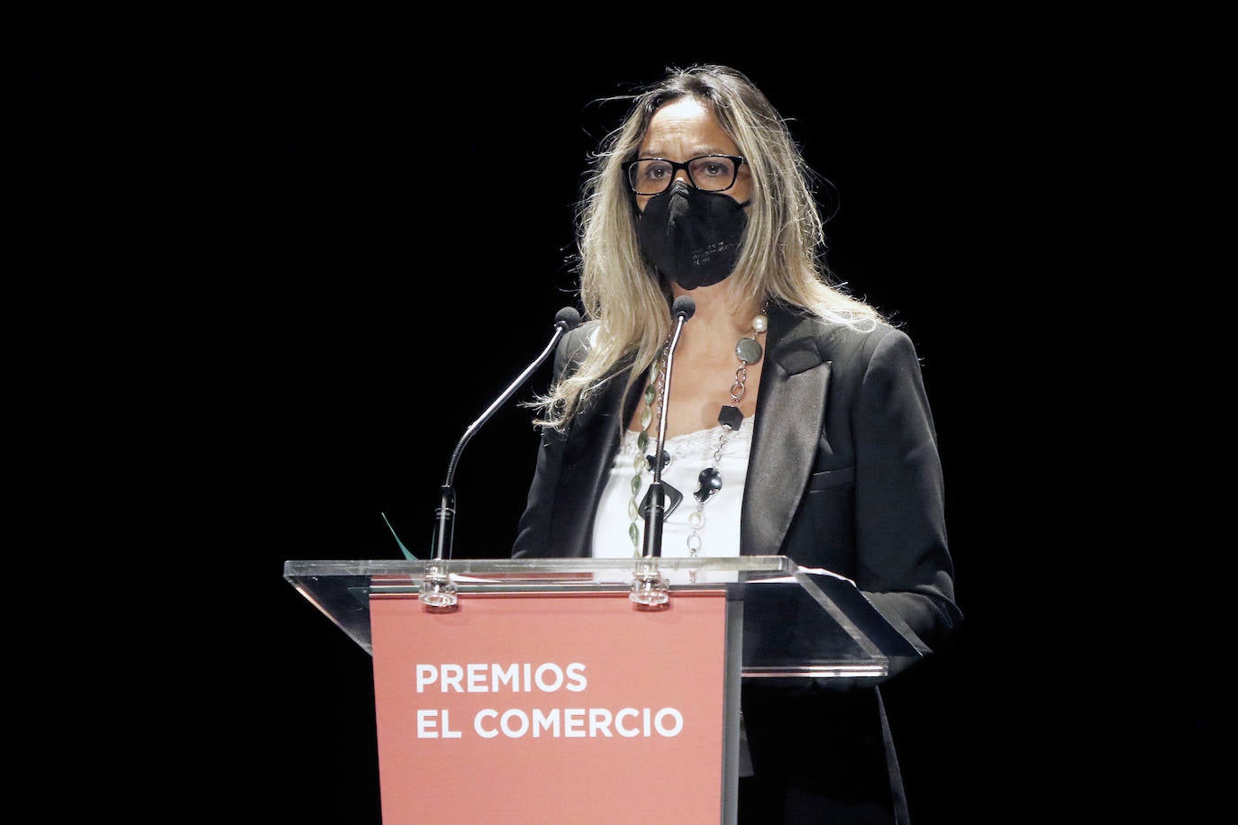 Los galardonados en la edición de este año son las Residencias de Mayores del Principado (Acción Social); Graciano García (Proyección de Asturias); María López (Deporte); Ópera de Oviedo (Cultura); Mario Fernández Fraga (Investigación y Ciencia) y Zitrón (Iniciativa Empresarial)