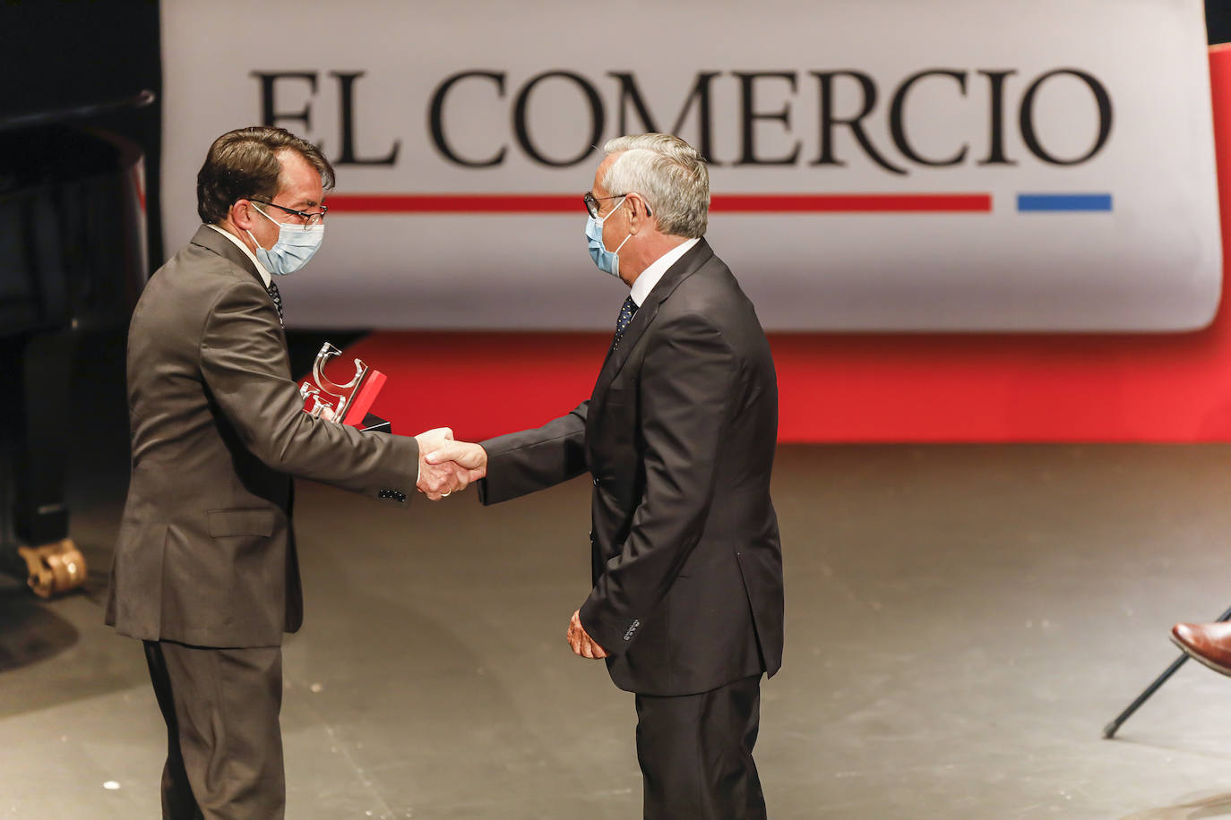 Los galardonados en la edición de este año son las Residencias de Mayores del Principado (Acción Social); Graciano García (Proyección de Asturias); María López (Deporte); Ópera de Oviedo (Cultura); Mario Fernández Fraga (Investigación y Ciencia) y Zitrón (Iniciativa Empresarial)