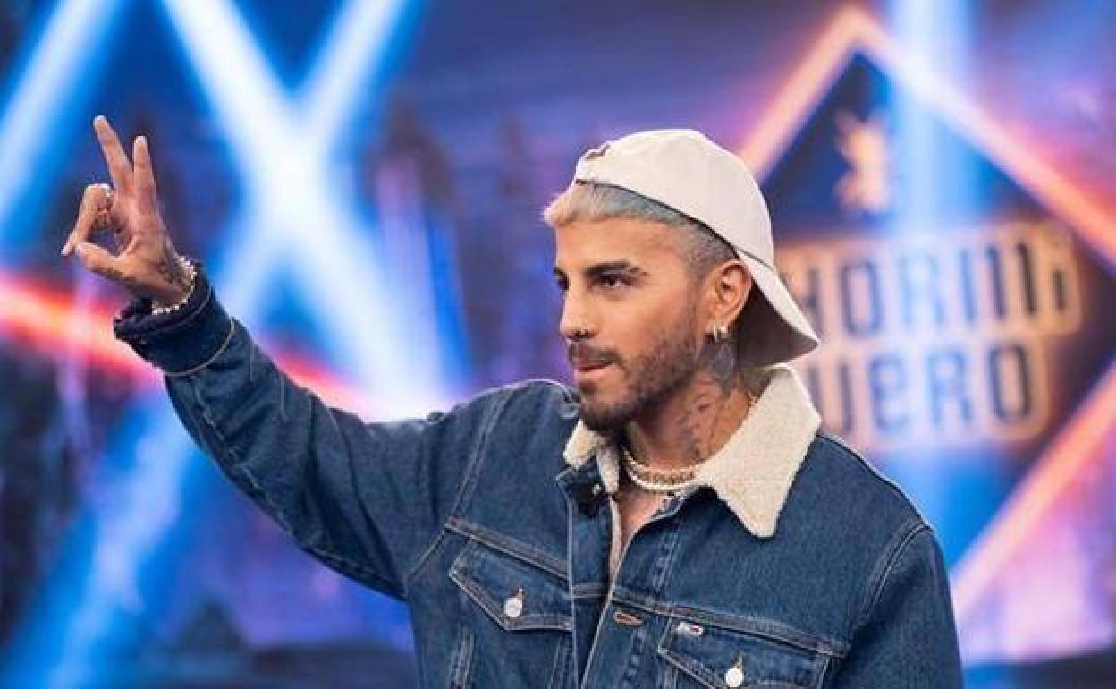 Rauw Alejandro comenta su relación con Rosalía en el programa 'El Hormiguero'.