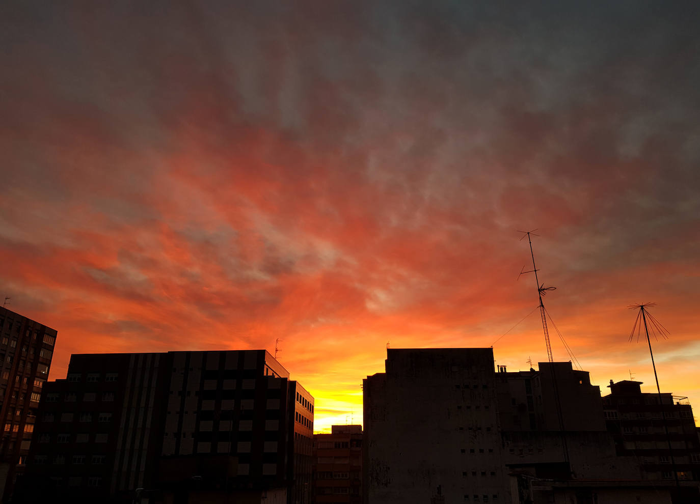 Las mejores instantáneas de este otoño que comienza han sido captadas por los fotógrafos: Mario Rojas, Pablo Lorenzana, Juan Carlos Román, Omar Antuña, Paloma Ucha, Juan Carlos Tuero y Xuan Cueto.