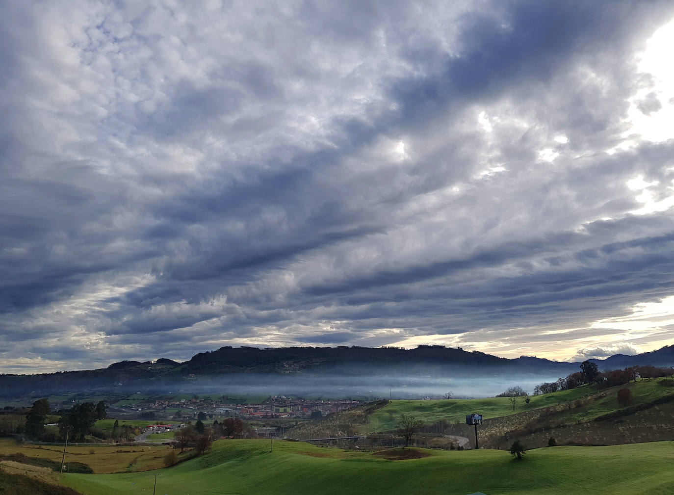 Las mejores instantáneas de este otoño que comienza han sido captadas por los fotógrafos: Mario Rojas, Pablo Lorenzana, Juan Carlos Román, Omar Antuña, Paloma Ucha, Juan Carlos Tuero y Xuan Cueto.