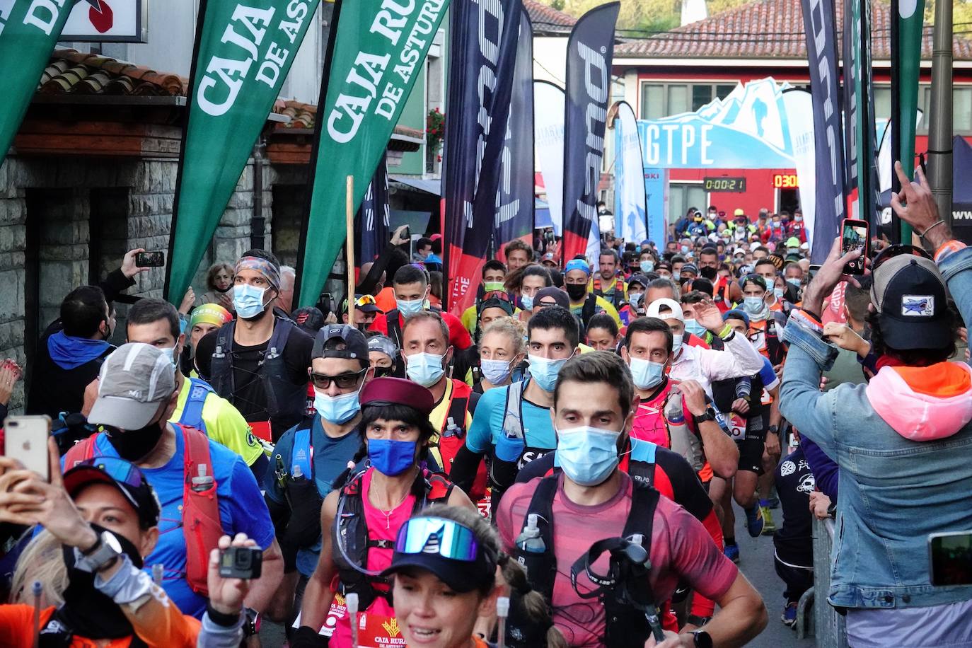 Mil trescientos corredores toman parte en las cuatro carreras