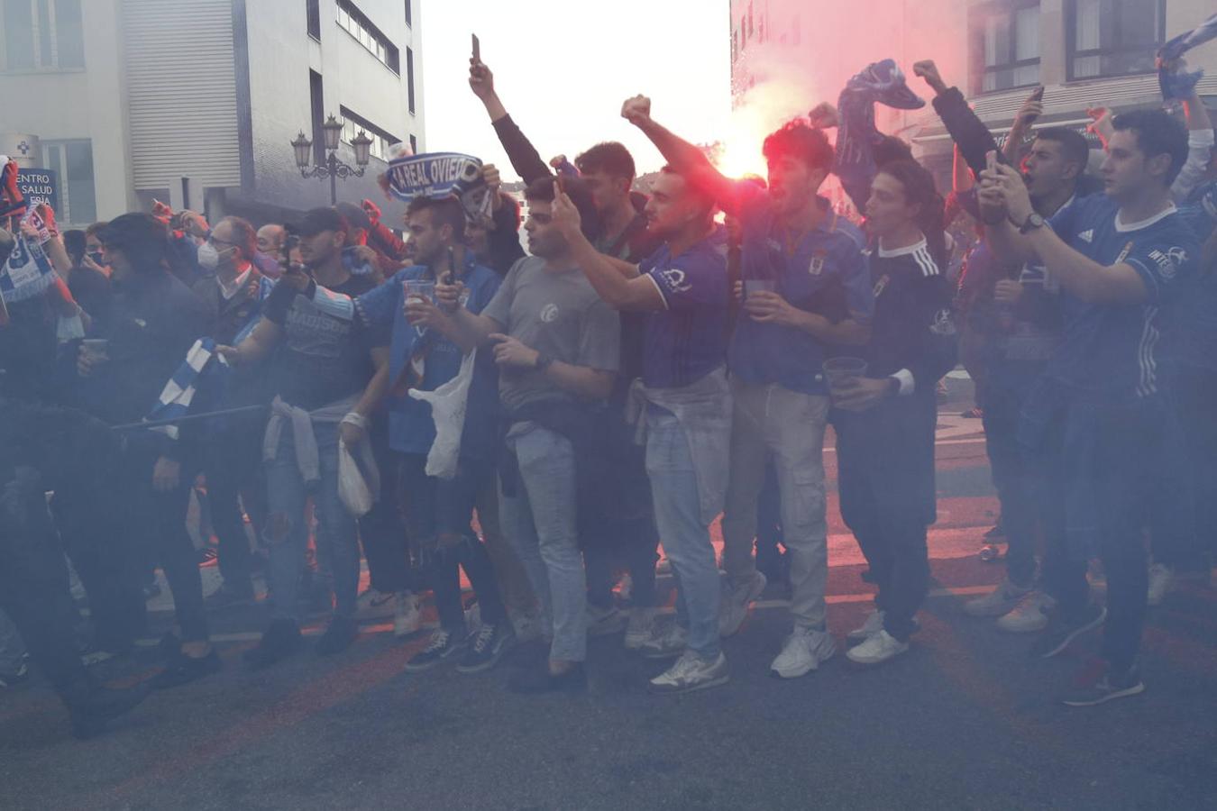 Así ha recibido la afición azul al Real Oviedo