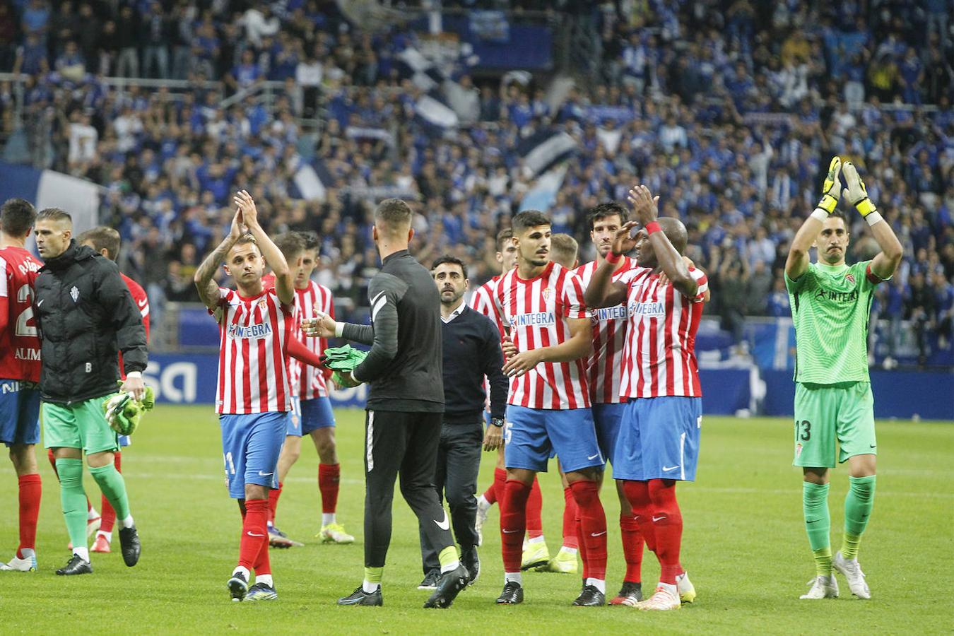 Oviedo y Sporting firman un empate con los goles de Lucas y Djuka. 