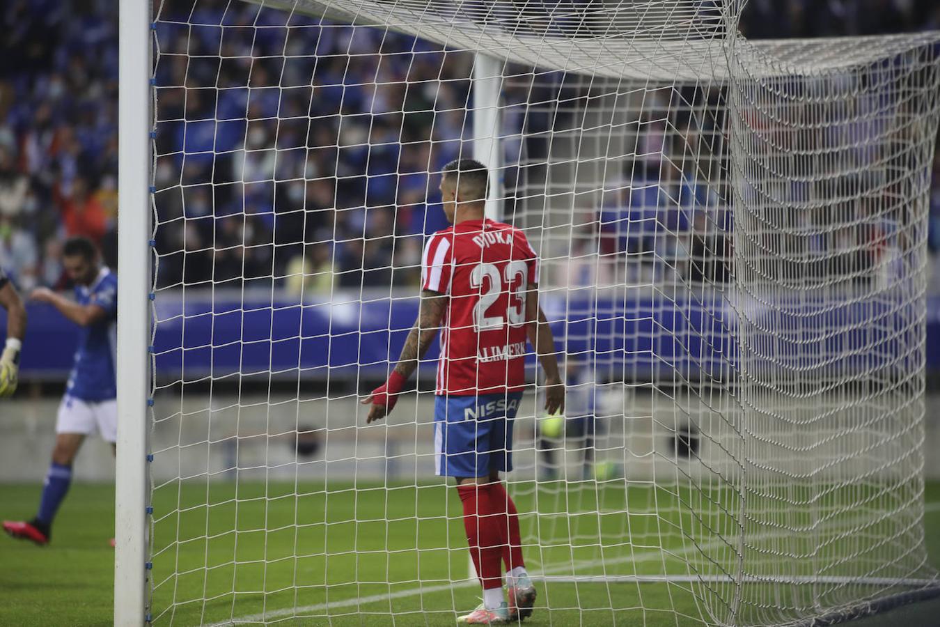 Oviedo y Sporting firman un empate con los goles de Lucas y Djuka. 