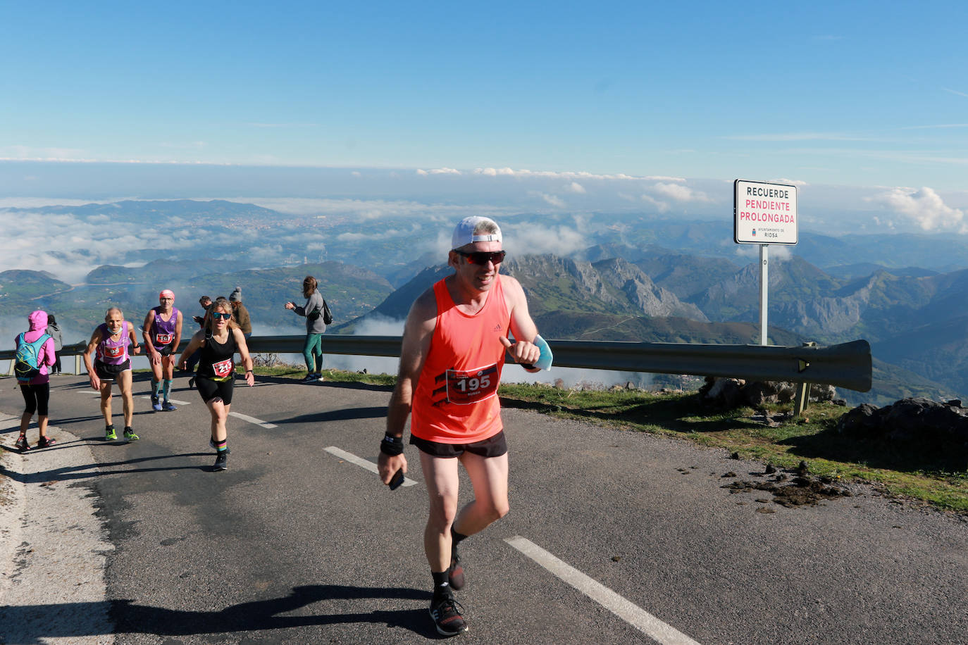 La pruebas era esperada con gran interés y así lo muestra la alta participación a la Subida a L'Angliru, que superó los 300 corredores y fue mayor que la última edición disputada en 2019. Luis Melero y Merche Palacios se adjudicaron la victoria 