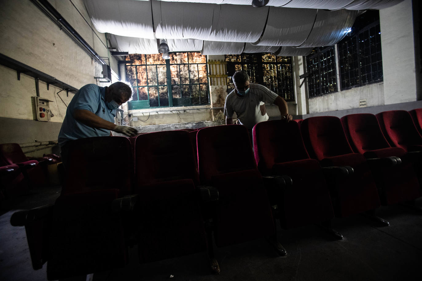 La Fábrica de Armas ultima los preparativos para acoger desde el jueves hasta el día 23 conciertos, talleres, cine, coloquios y exposiciones con motivo de la 'Semana de los Premios' 