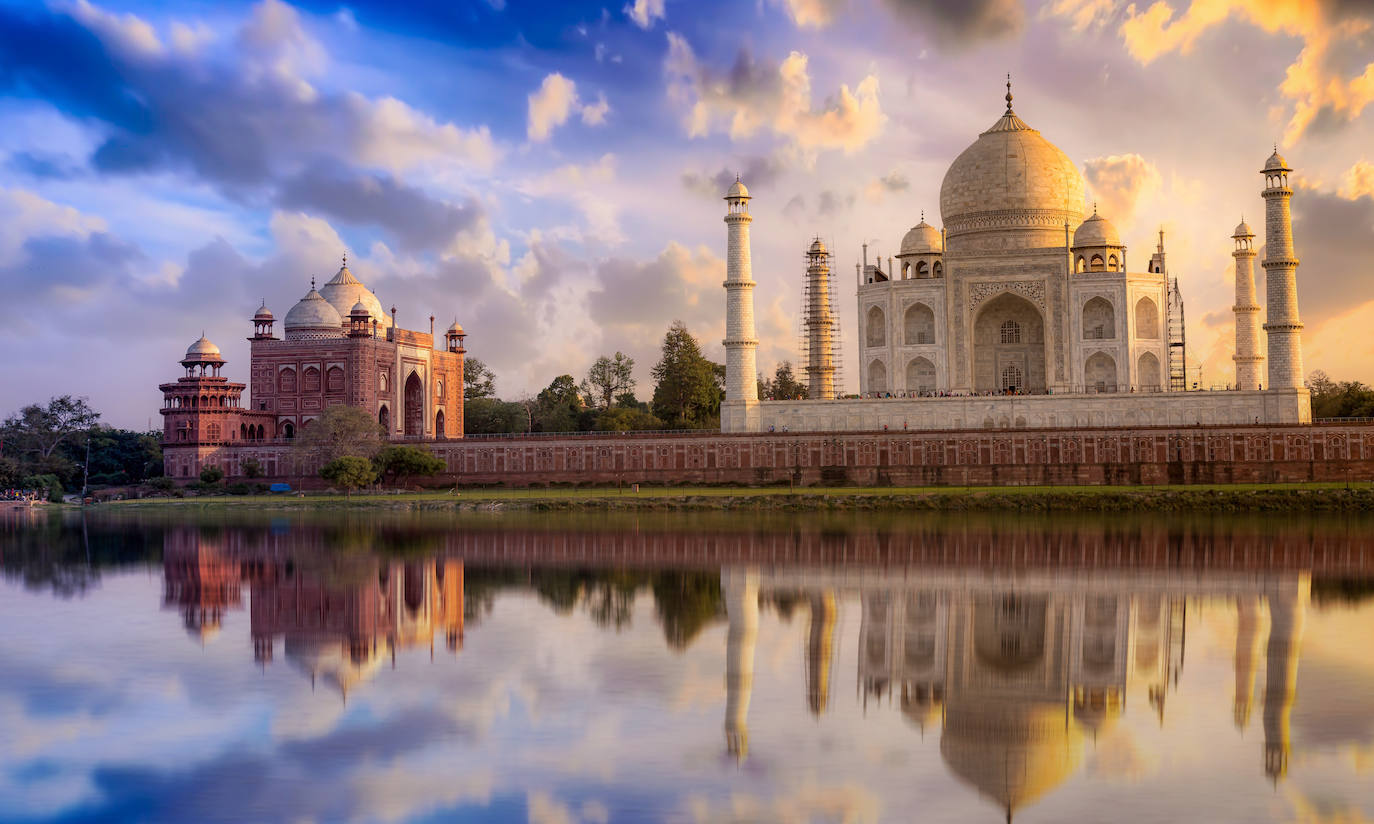 Taj Mahal (Agra, India)