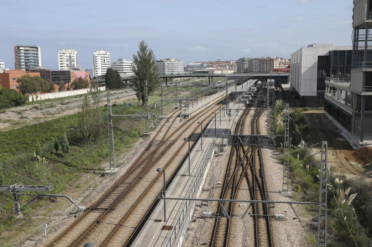 Zona donde se ubicará la futura estación intermodal si se decide por la opción de Moreda. 