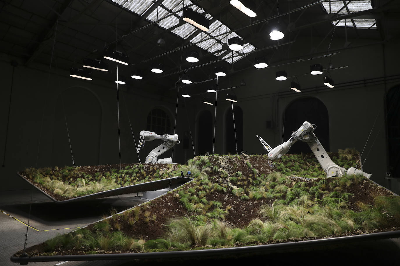 Los más pequeños han podido disfrutar ya de los minijuegos paralímpicos en la jornada de 'Homenaje a Teresa Perales' y del taller «Bolsas sobre la marcha» en el Espacio Steinem. Para los adultos también se han celebrado actividades como «Cuerpo consciente», inspirada en el libro 'Revolution from within' de la Premio Princesa de Asturias de Comunicación y Humanides 2021. 