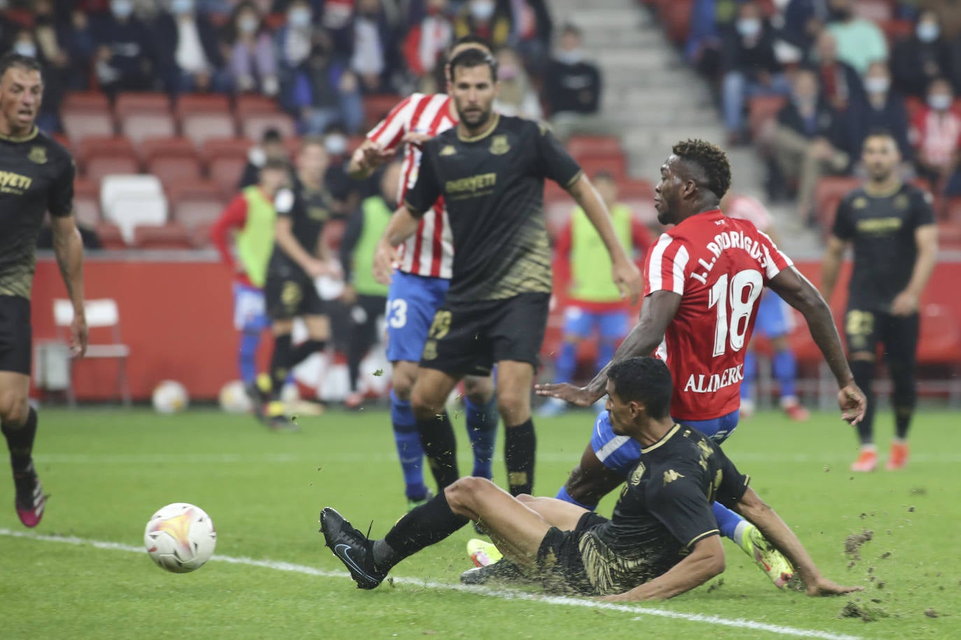 Fotos: Las mejores jugadas del Sporting Alcorcón