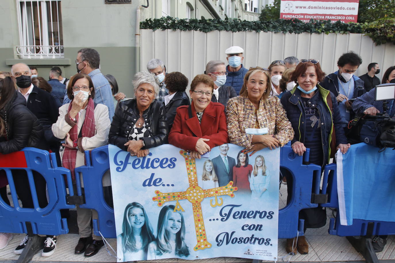 Los Reyes, la Princesa Leonor y la infanta Sofía han asistido al Concierto de los Premios Princesa de Asturias, un homenaje a Joaquín Rodrigo. 