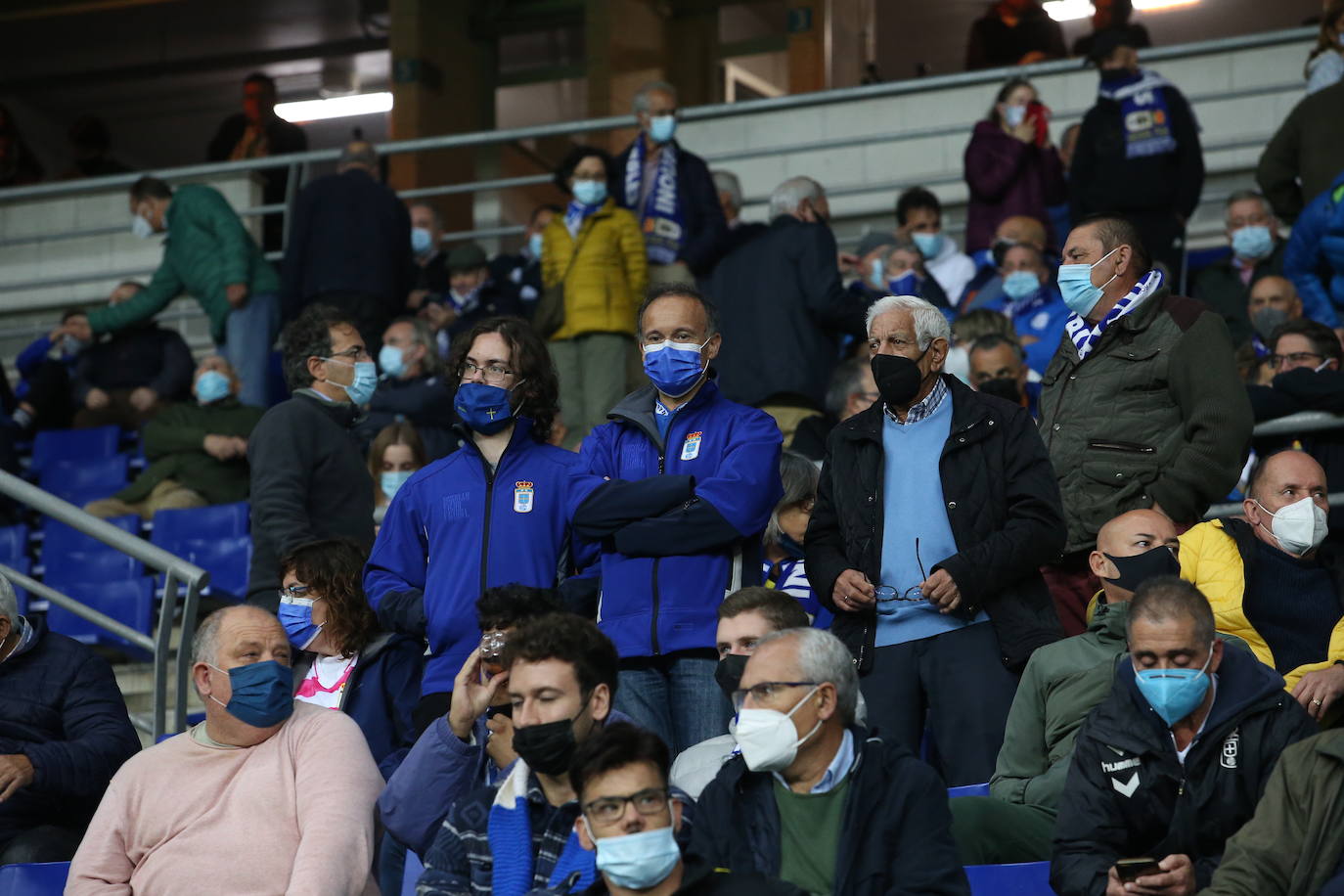 Fotos: ¿Estuviste en el Real Oviedo - Burgos? ¡Búscate!