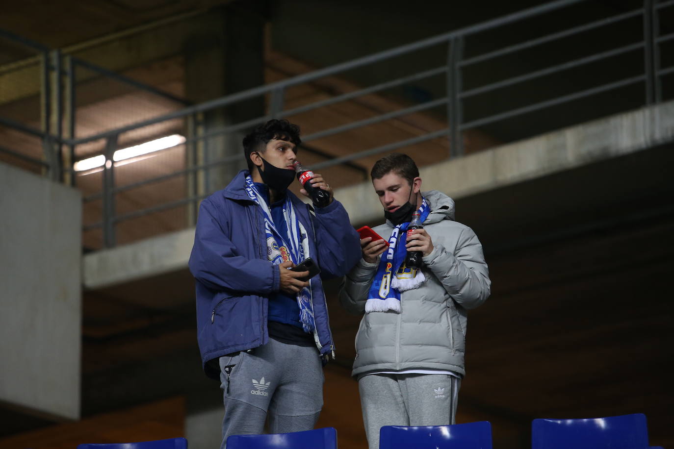 Fotos: ¿Estuviste en el Real Oviedo - Burgos? ¡Búscate!