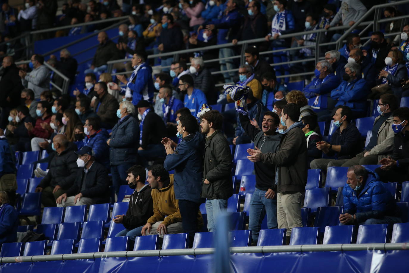 Fotos: ¿Estuviste en el Real Oviedo - Burgos? ¡Búscate!