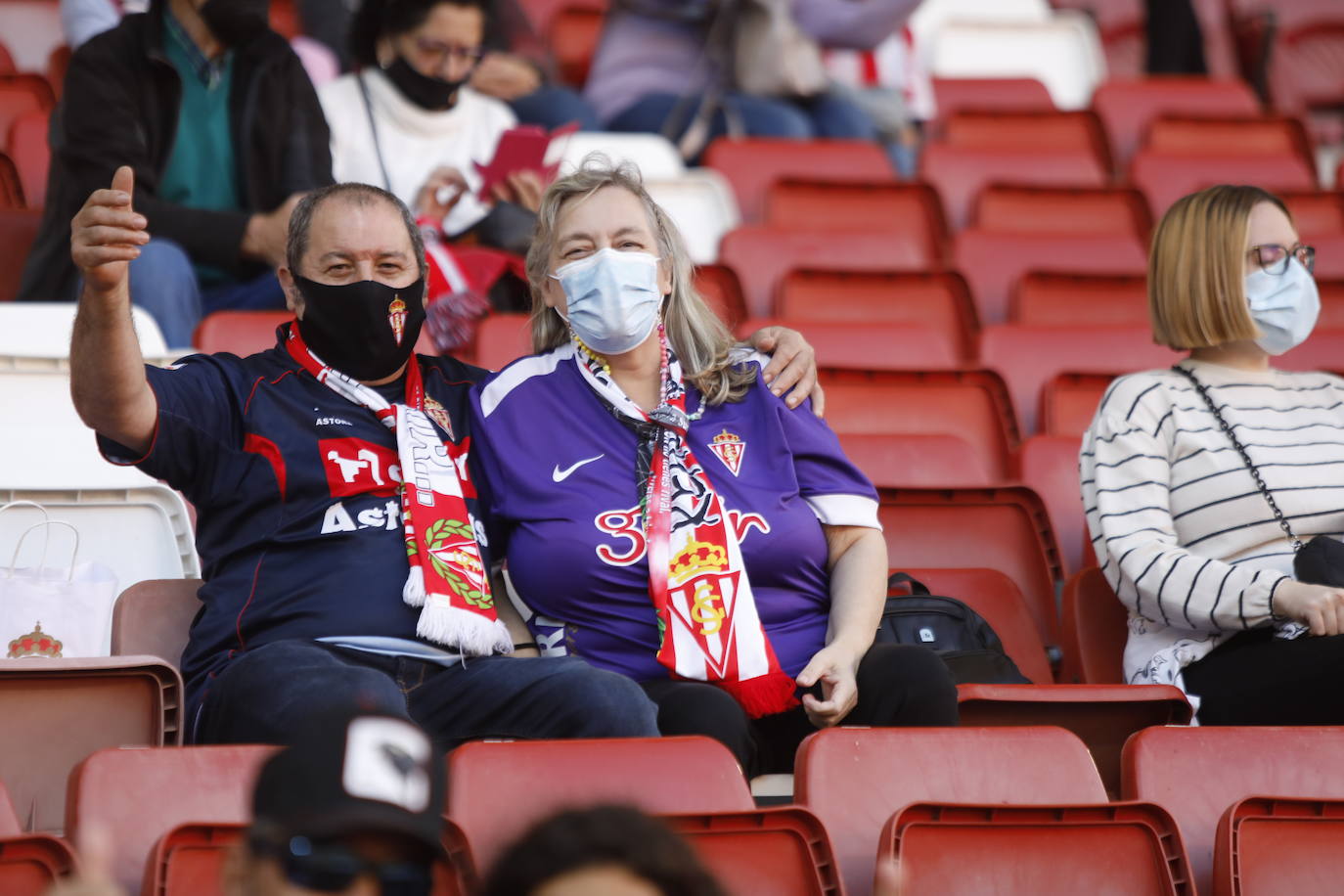 Fotos: ¿Estuviste en el Sporting - Valladolid? ¡Búscate!