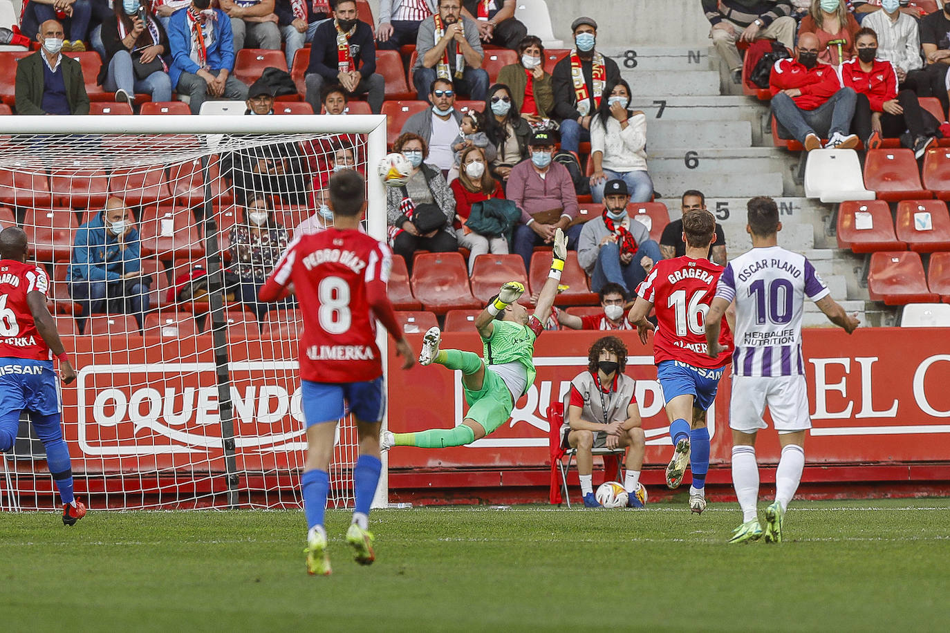 Fotos: Las mejores imágenes del Sporting - Valladolid