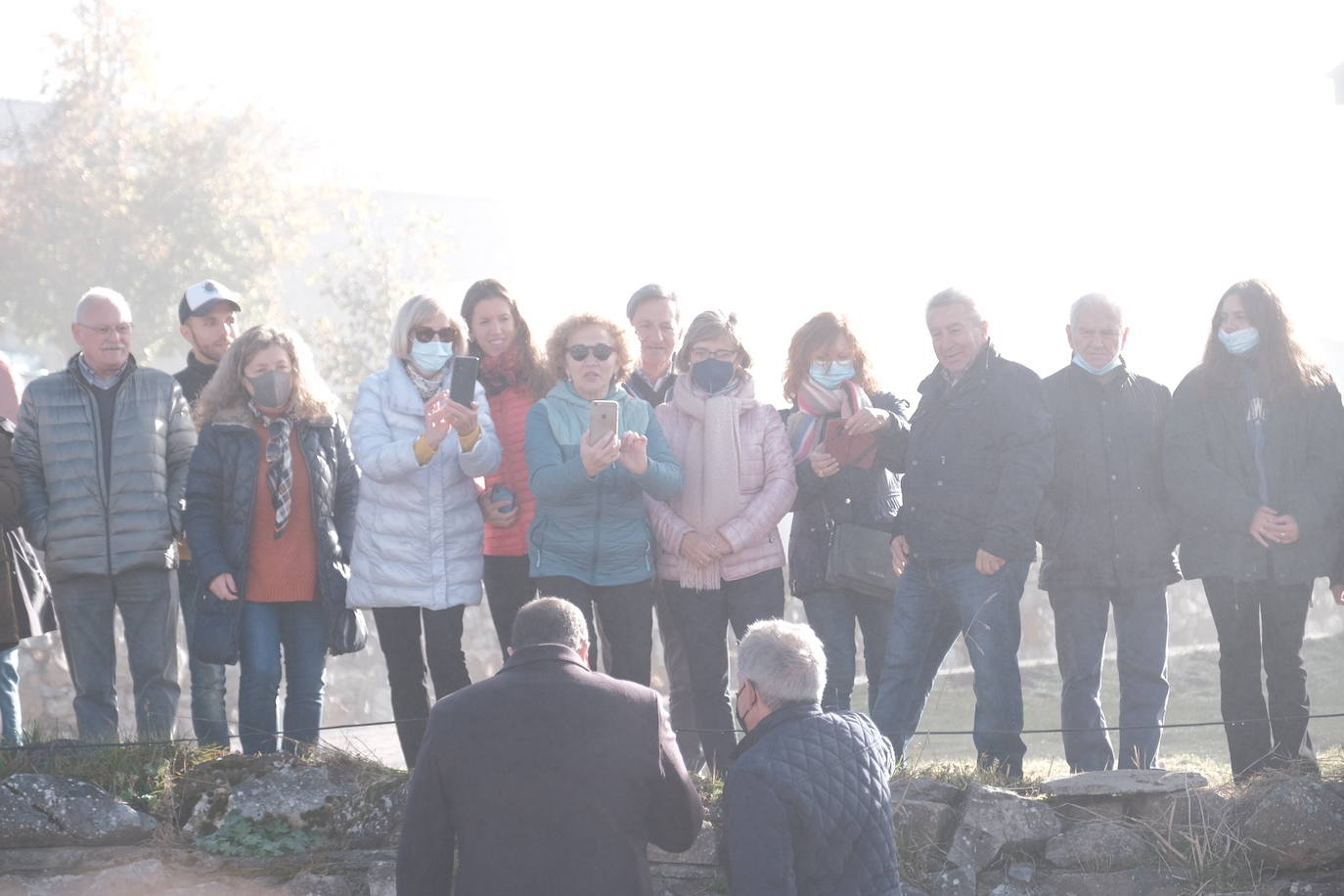 Fotos: Gran ambiente en Santa María del Puerto para recibir a la Familia Real