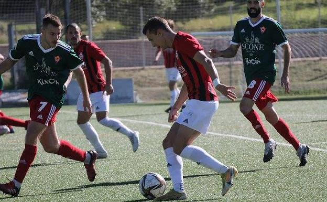 El Ceares cae con honor ante el líder (2-1)
