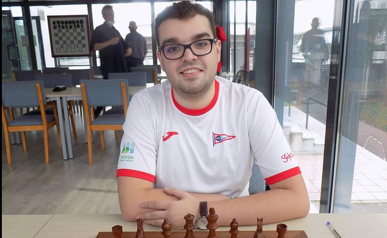 Daniel Centrón, actual campeón de Asturias, del Grupo Covadonga.