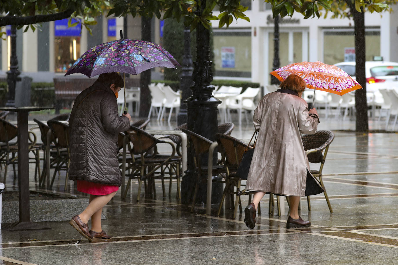 Fotos: La nieve y la lluvia, protagonistas en Asturias