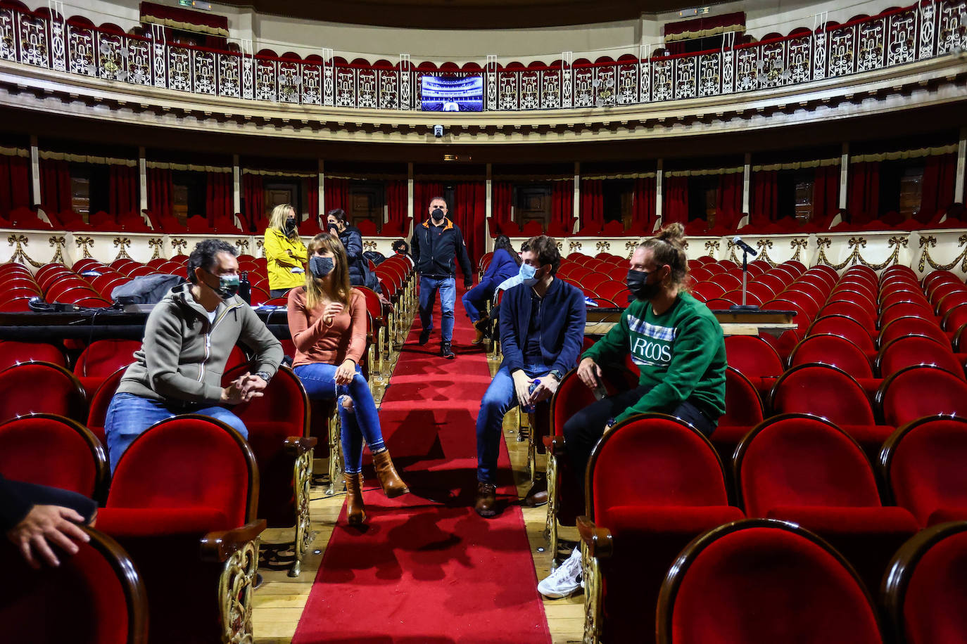 Con escenografía y vestuario de los añorados Julio Galán y Pepa Ojanguren y dirección de escena de Sagi, la producción alza el telón en Oviedo por cuarta vez. Pero lo hace en el Campoamor de la nueva normalidad, «así que el clima es diferente» 