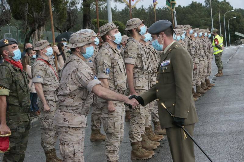 Los soldados asturianos participarán en misiones internacionales para instruir a los ejércitos de Mali e Irak, protegiendo al personal de la OTAN desplegado allí. El contingente del Regimiento Príncipe fue despedido en un acto presidido por el General Jefe de la Brigada 'Galicia' VII (Brilat), Luis Cortés.