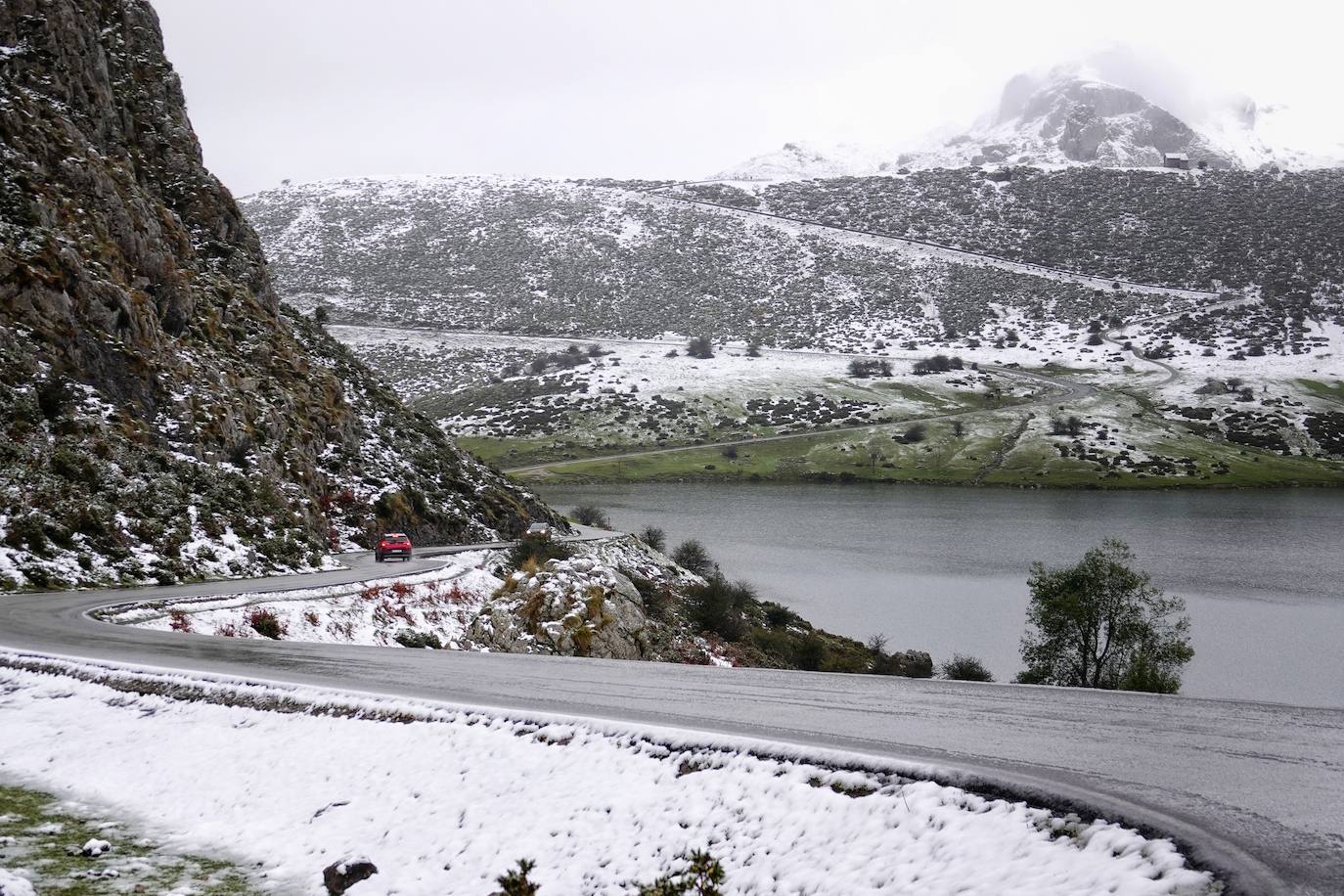 Fotos: Asturias, bajo la nieve