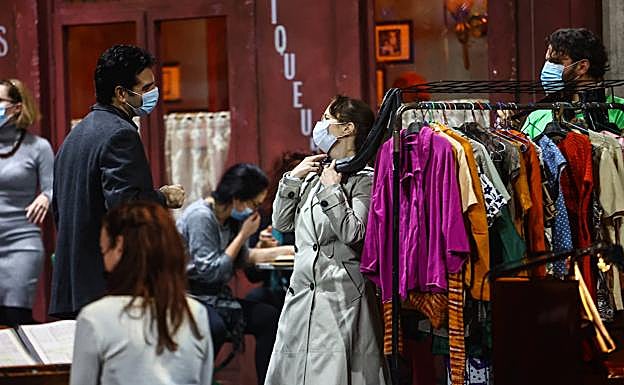 Antonio Corianò (Rodolfo) y Simona Mihai (Mimì) son los protagonistas de esta ópera.