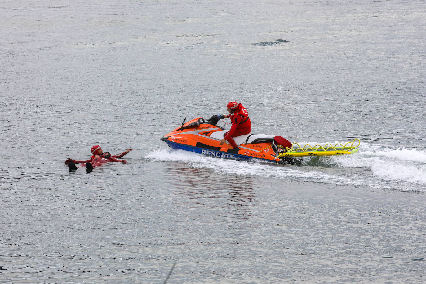 Fotos: Simulacro de rescate en la ría