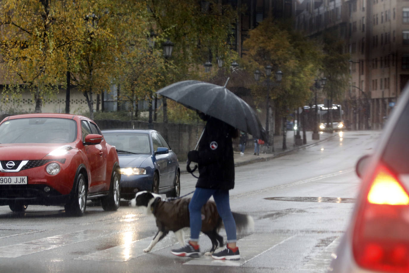 Lluvia y viento para un frío fin de semana en Oviedo