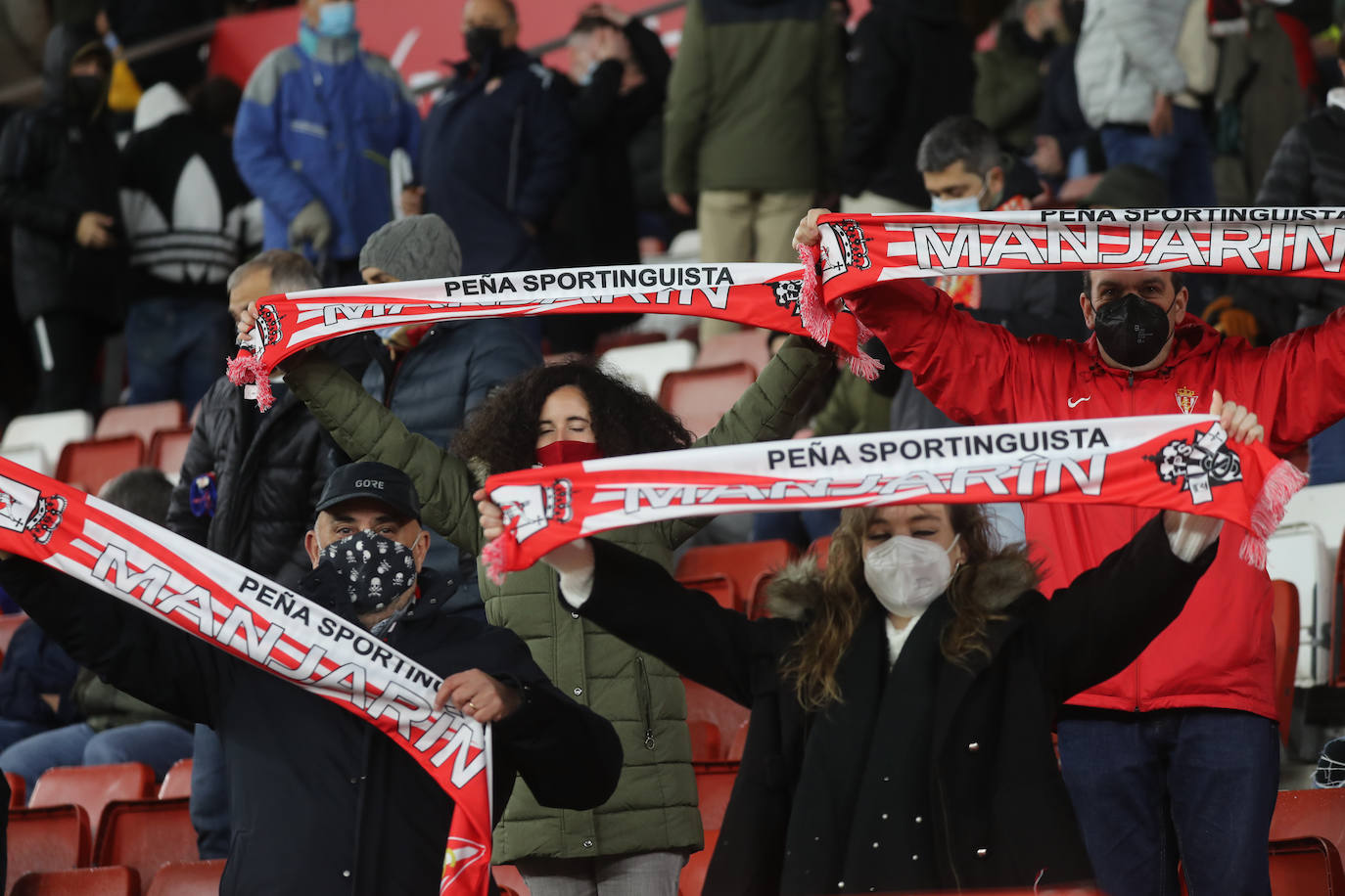 Fotos: ¿Estuviste en el Sporting - Fuenlabrada? ¡Búscate!