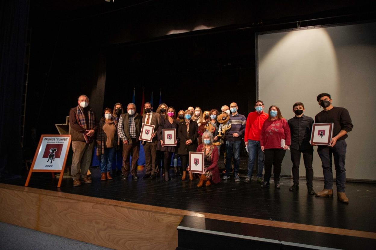 Todos los premiados de la gala de los Premios Yumper 2020, ayer en La Fresneda. 