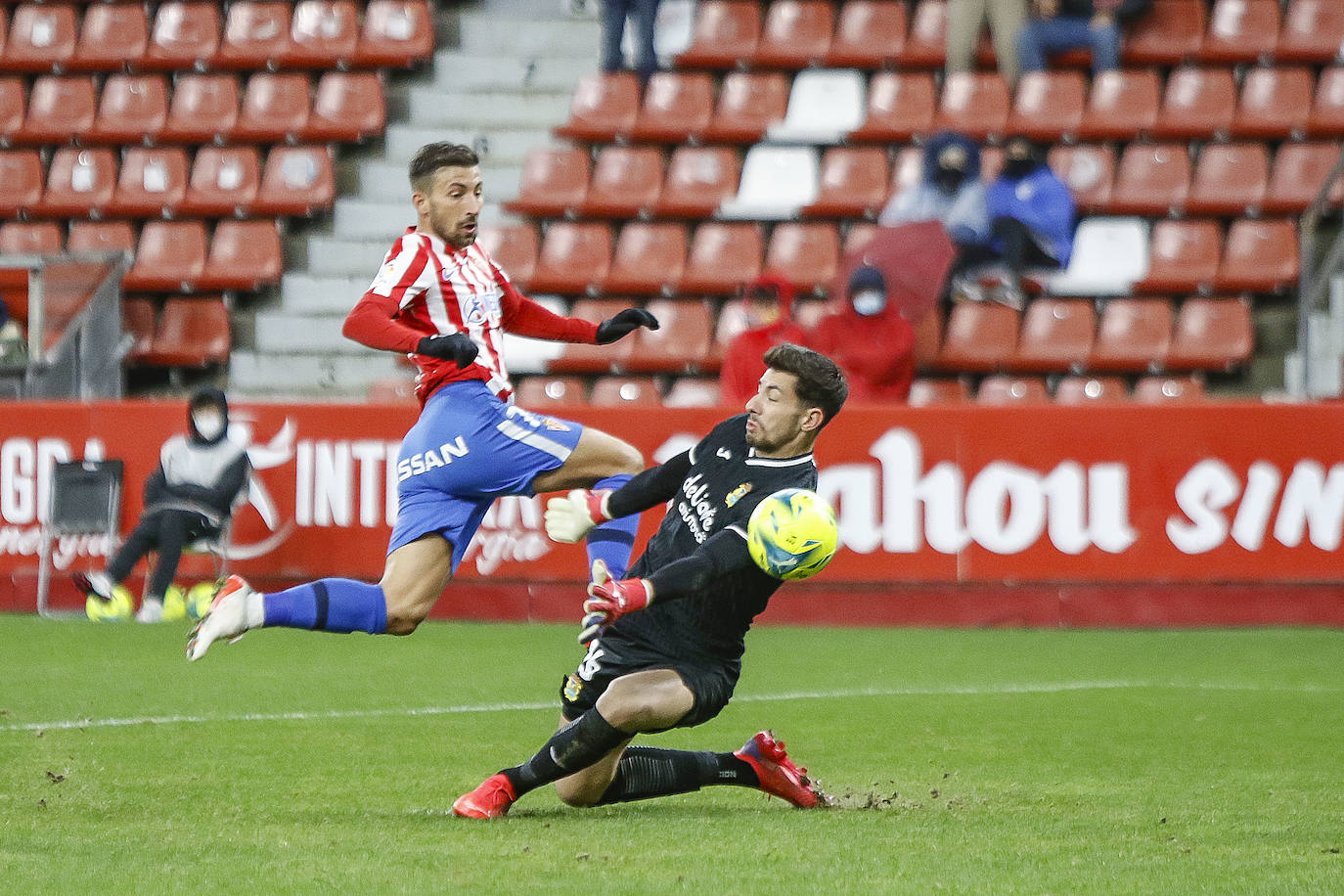 Fotos: Las mejores jugadas del Sporting - Fuenlabrada