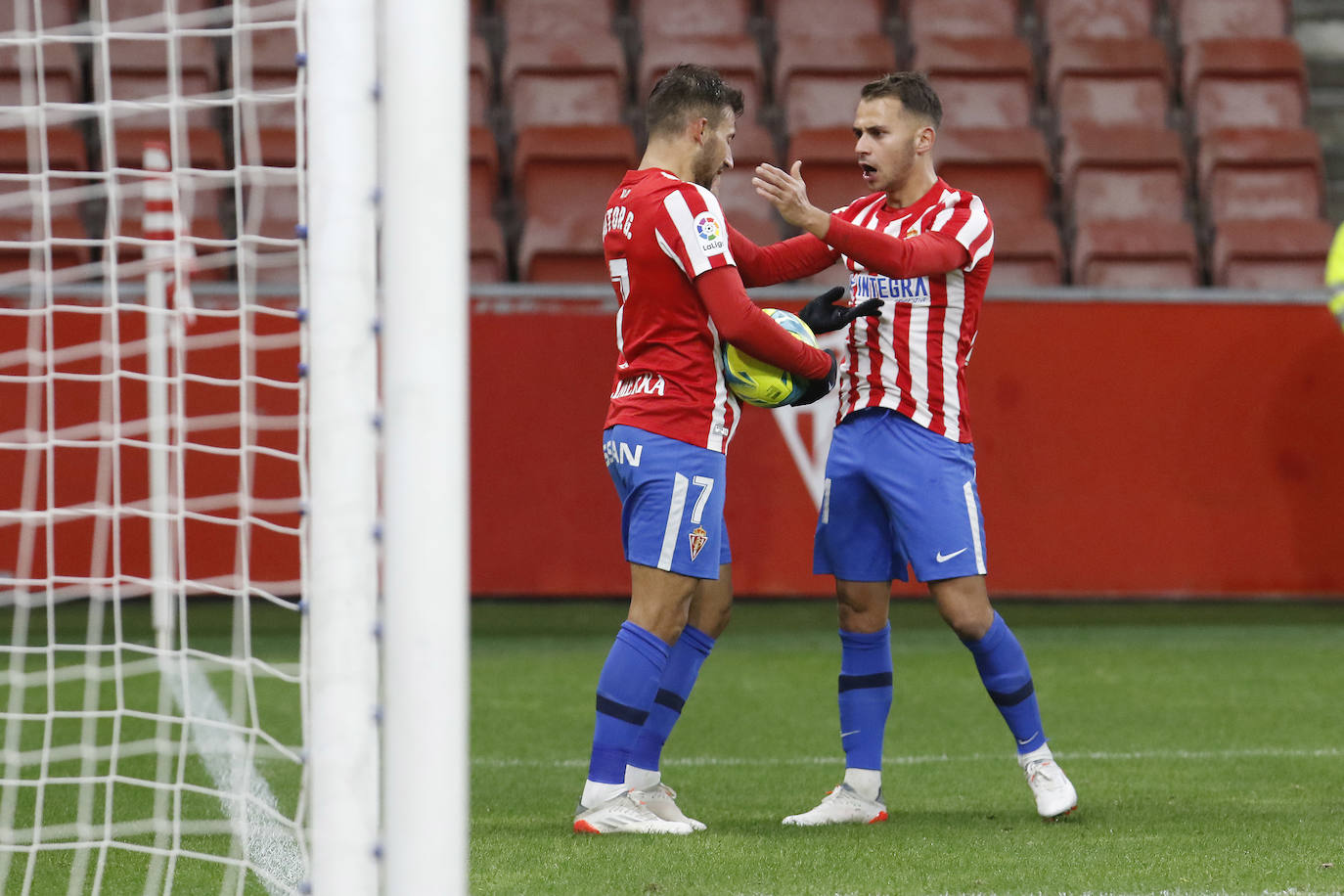 Fotos: Las mejores jugadas del Sporting - Fuenlabrada