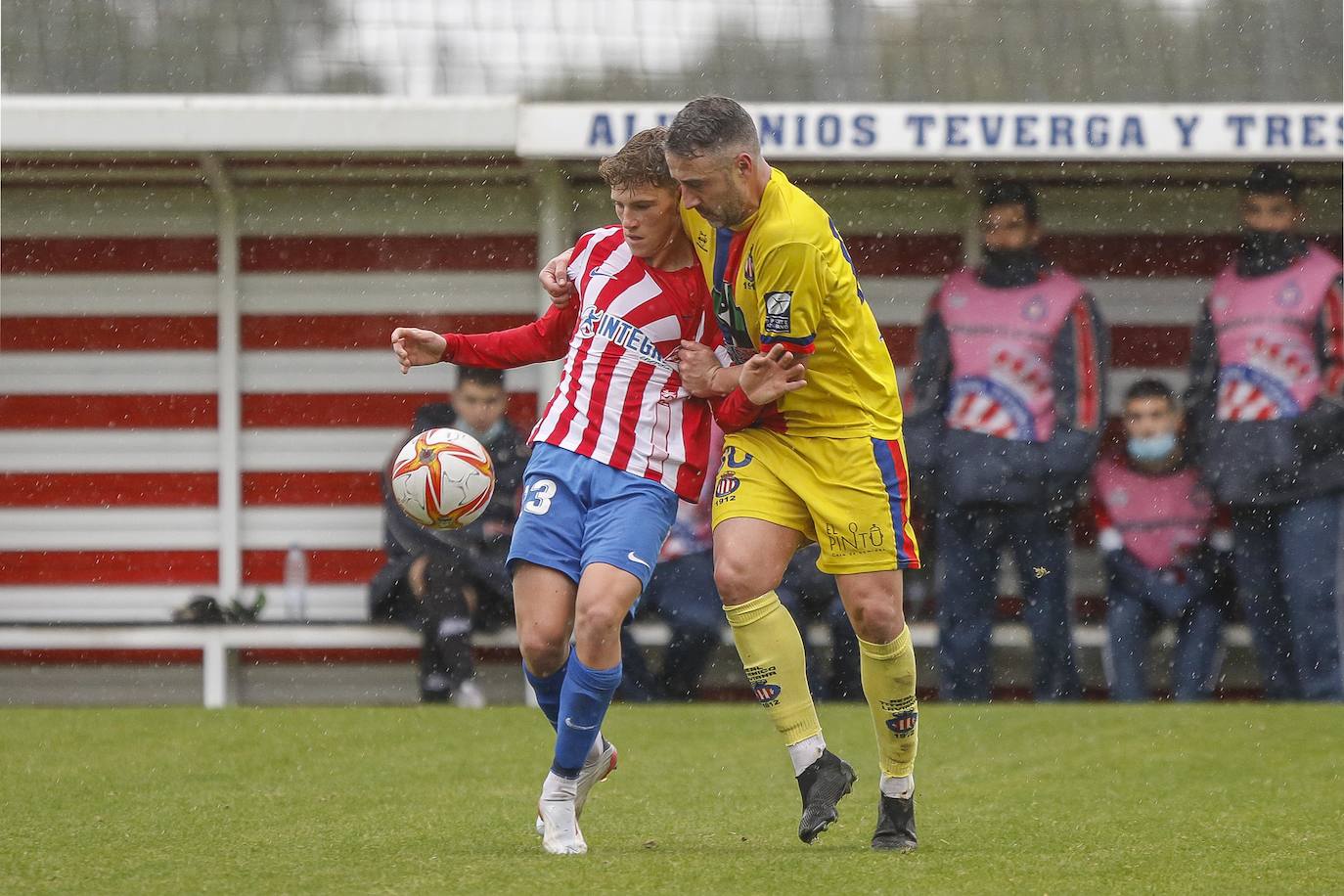 Fotos: Sporting B - Titánico, en imágenes