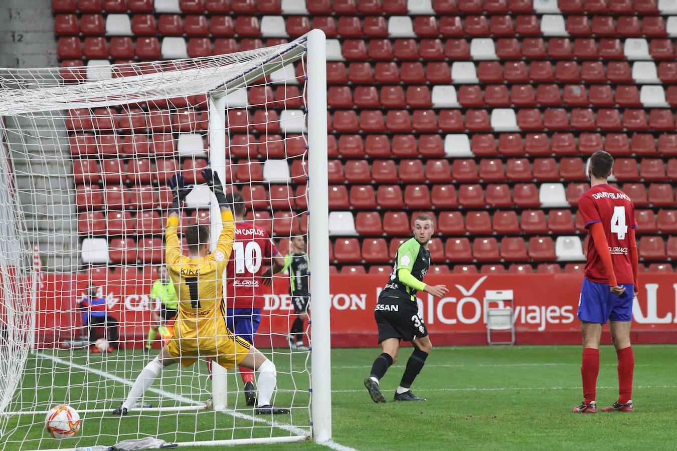 Fotos: Las mejores jugadas del Ceares - Sporting